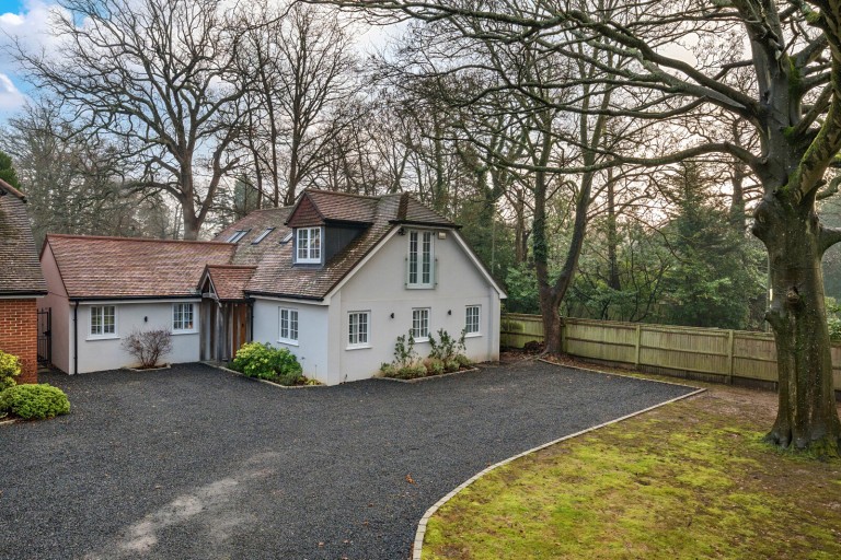 Images for Old Woking Road, Pyrford, Surrey