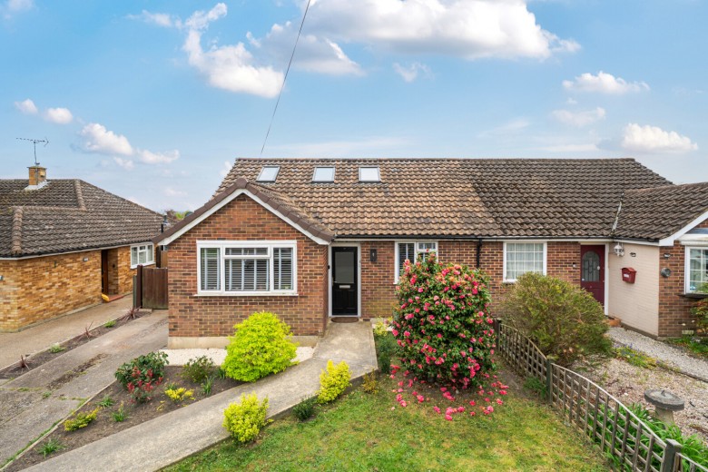 Click the photo for more details of Peatmore Avenue, Pyrford, Surrey