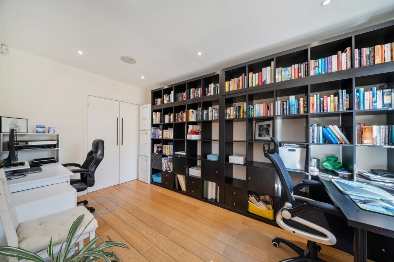 Images for Dartnell Park Road, West Byfleet, Surrey