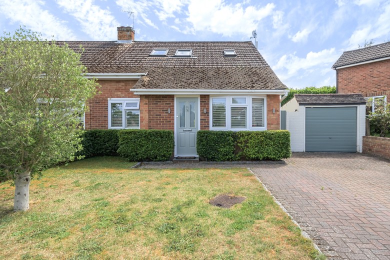 Click the photo for more details of Boltons Close, Pyrford, Surrey