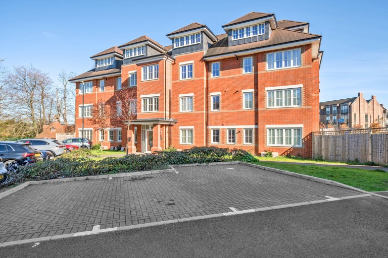 Images for Hobbs Close, West Byfleet, Surrey