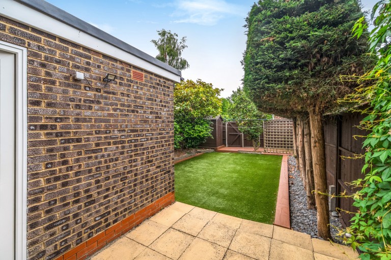 Images for Pinewood Park, New Haw, Surrey