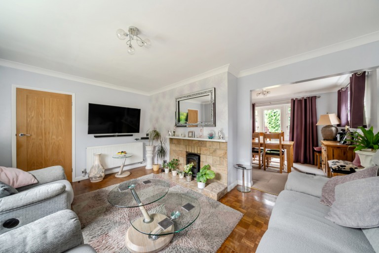Images for Hamilton Avenue, Pyrford, Surrey
