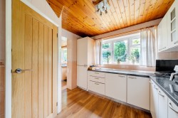 Images for Hamilton Avenue, Pyrford, Surrey