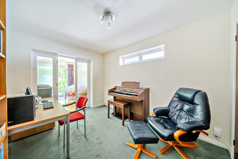 Images for Coldharbour Lane, Pyrford, Surrey