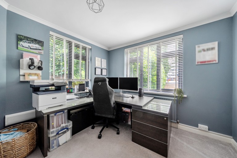 Images for Old Woking Road, West Byfleet, Surrey