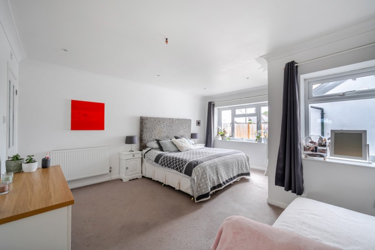 Images for Petersham Avenue, Byfleet, Surrey