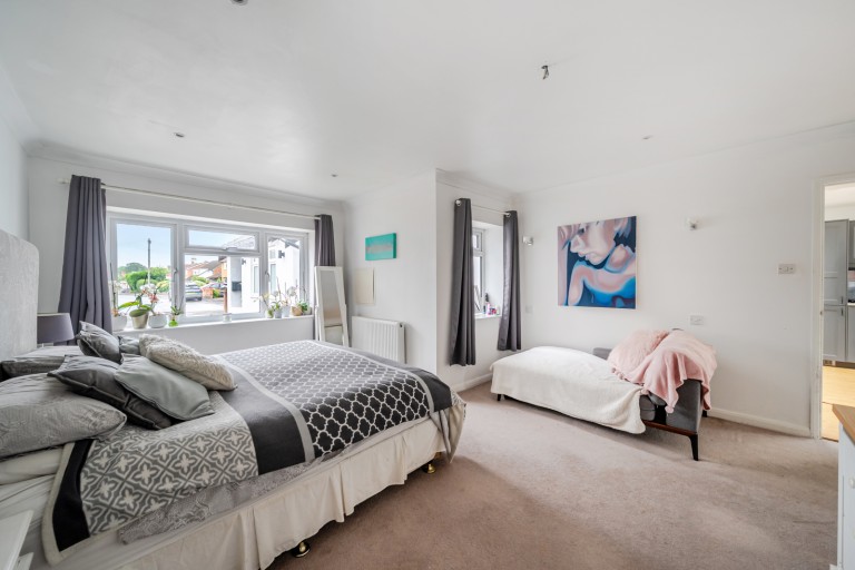Images for Petersham Avenue, Byfleet, Surrey