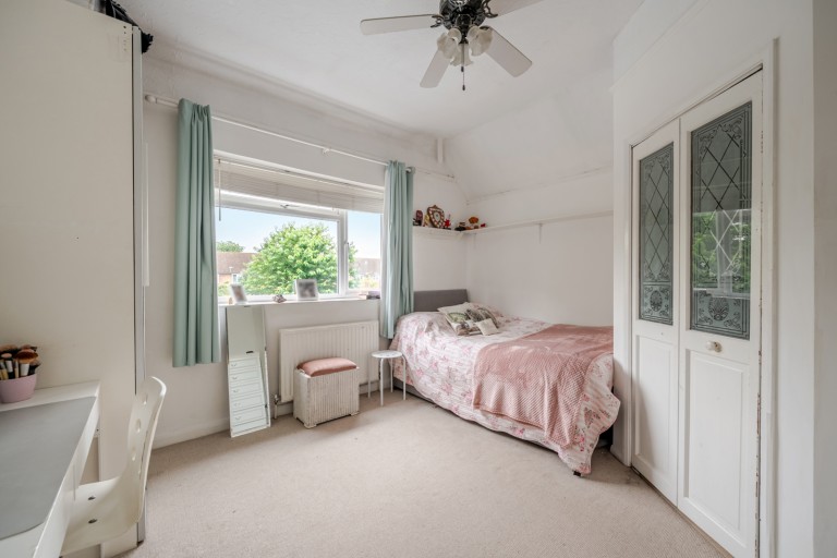 Images for Petersham Avenue, Byfleet, Surrey
