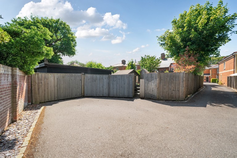 Images for Coldharbour Road, Pyrford, Surrey