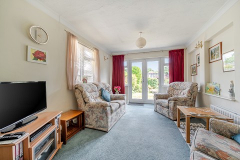Click the photo for more details of Woodlands Avenue, West Byfleet, Surrey