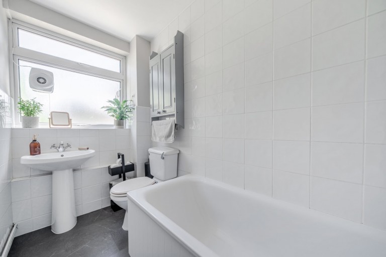 Images for Old Orchard, Byfleet, Surrey
