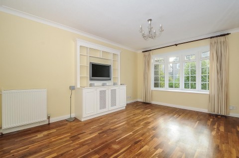 Click the photo for more details of Weybridge, Surrey