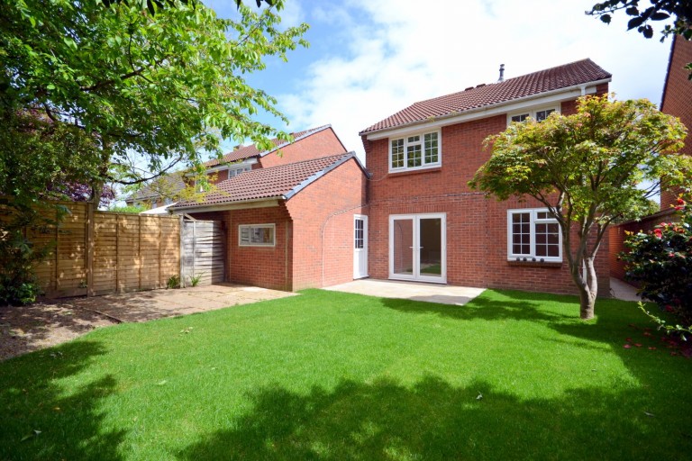 Images for Southerland Close, Weybridge, Surrey