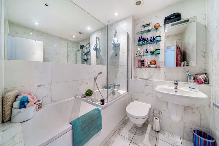 Images for Marsh Close, Addlestone, Surrey