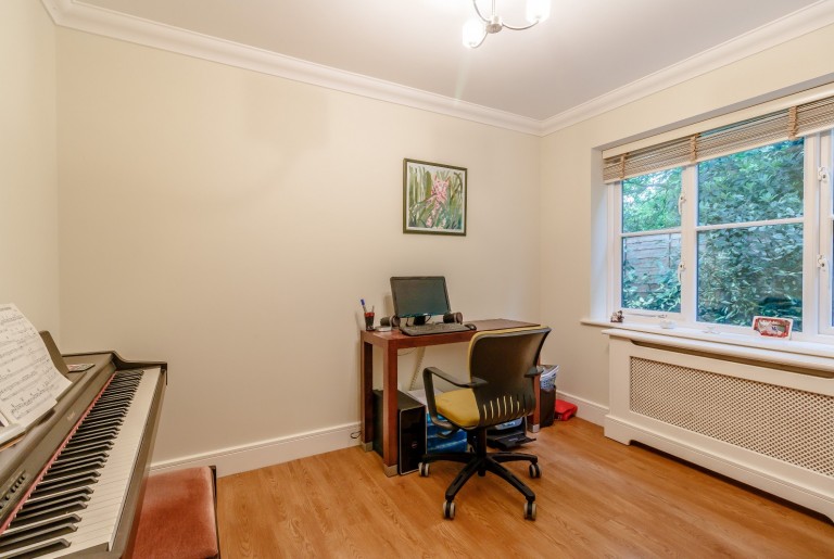 Images for Woking, Surrey