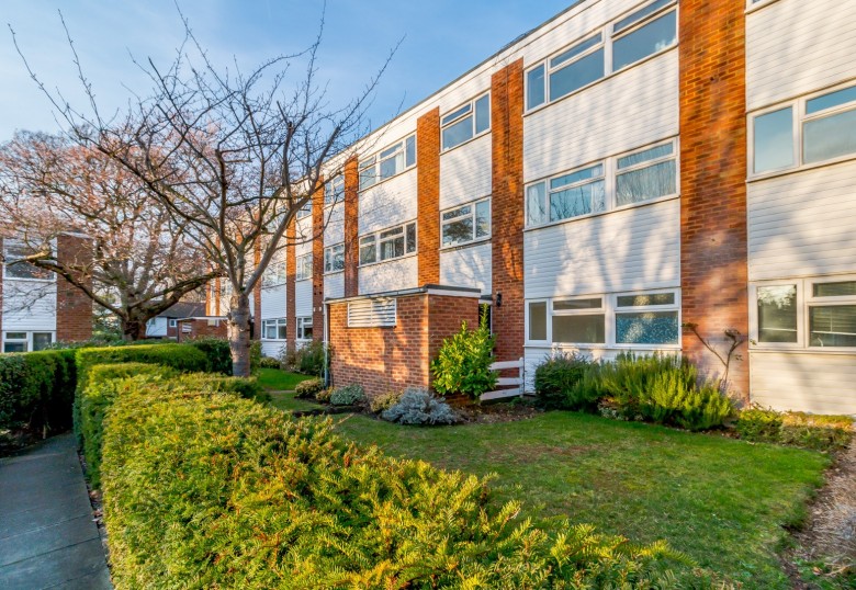 Click the photo for more details of Princes Court, Princes Road, Weybridge, KT13