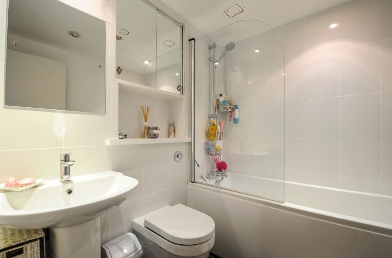 Images for Mallards Reach, Weybridge, Surrey