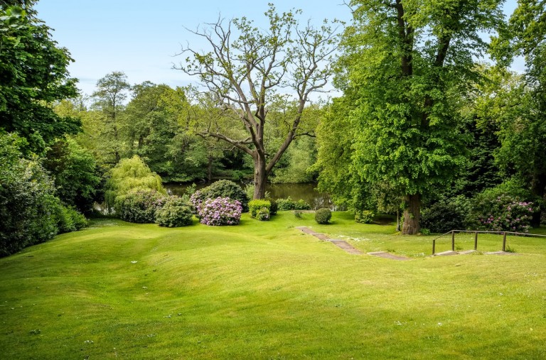 Images for Mallards Reach, Weybridge, Surrey