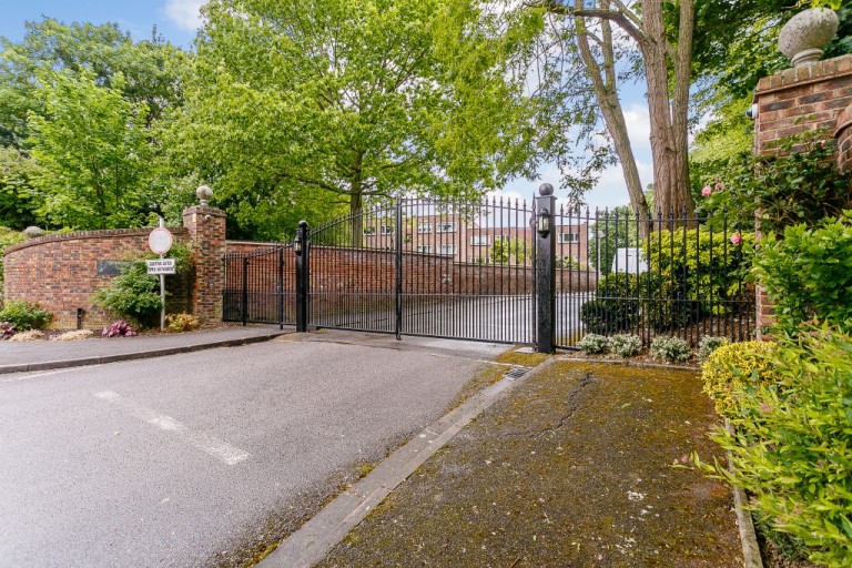 Images for Vale Road, Weybridge, Surrey