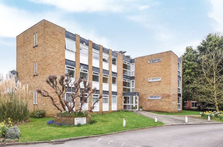 Click the photo for more details of Weybridge, Surrey