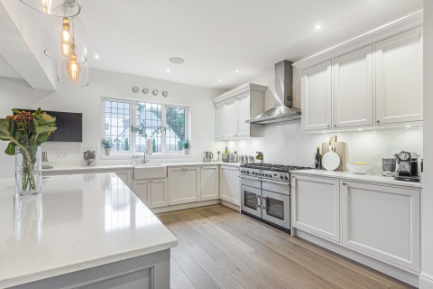 Click the photo for more details of Spinney Hill, Addlestone, KT15