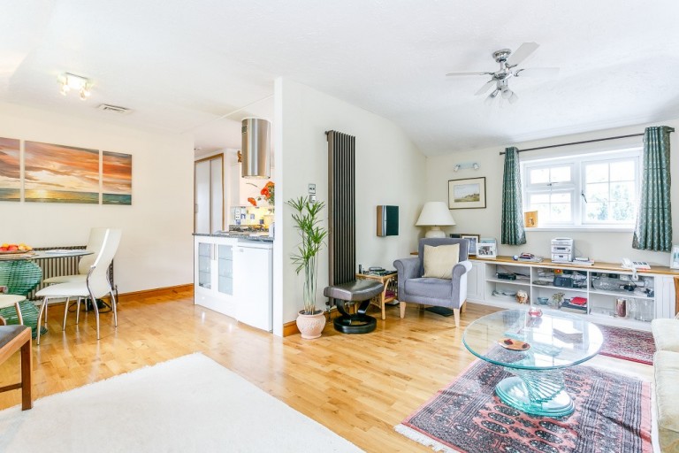 Images for Ruxbury Road, Chertsey, KT16