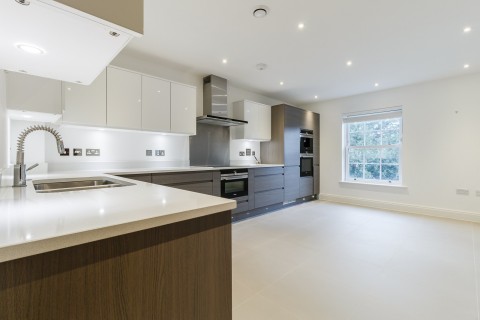 Click the photo for more details of Queens Road, 48 Queens Road, Weybridge, Surrey