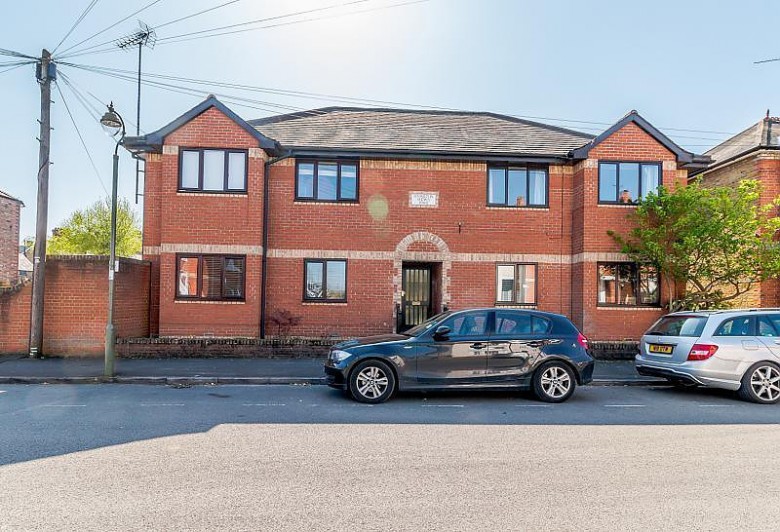 Click the photo for more details of Hamilton Mews, Holstein Avenue, Weybridge, KT13