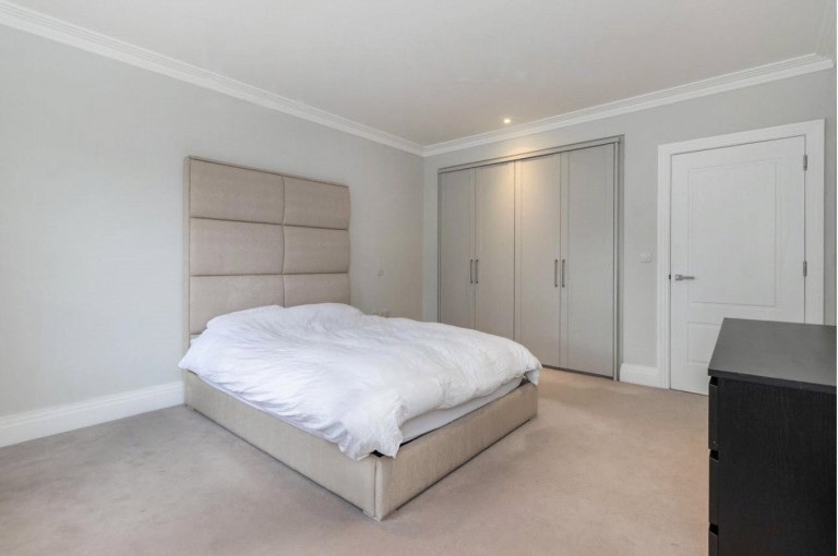 Images for Broadoaks Park Road, West Byfleet, Surrey