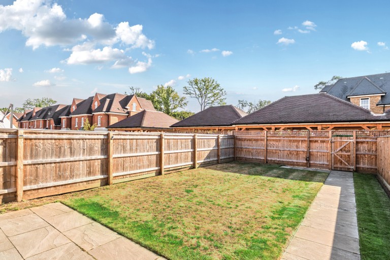 Images for Broadoaks Park Road, West Byfleet, Surrey