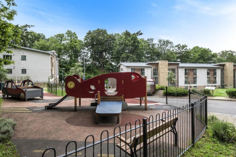 Images for Railton Close, Weybridge, Surrey