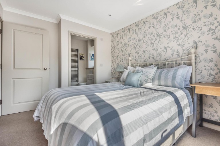 Images for Victoria Way, Weybridge, Surrey