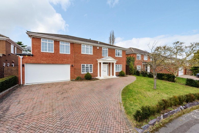 Click the photo for more details of Drynham Park, Weybridge, Surrey