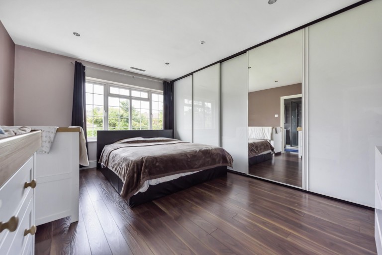 Images for Drynham Park, Weybridge, Surrey