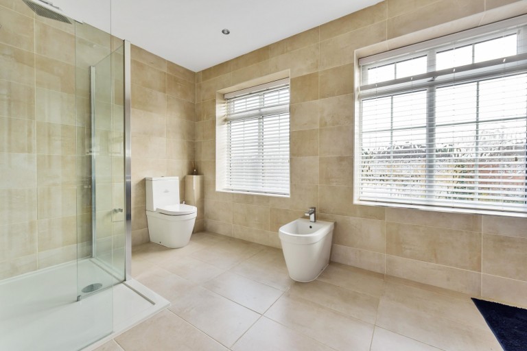 Images for Drynham Park, Weybridge, Surrey