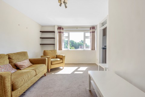 Click the photo for more details of Berkeley Court, Weybridge, KT13
