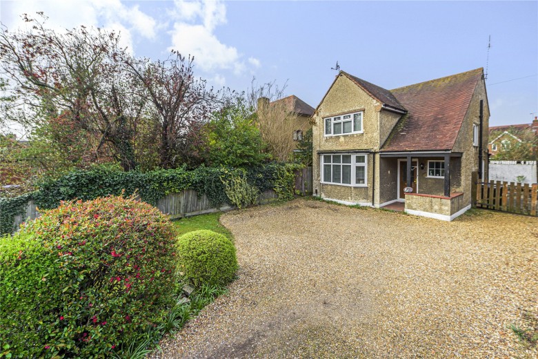 Click the photo for more details of New Haw Road, Addlestone, KT15