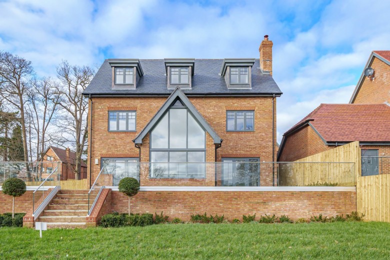 Click the photo for more details of Holly Hill Drive, Ascot, SL5