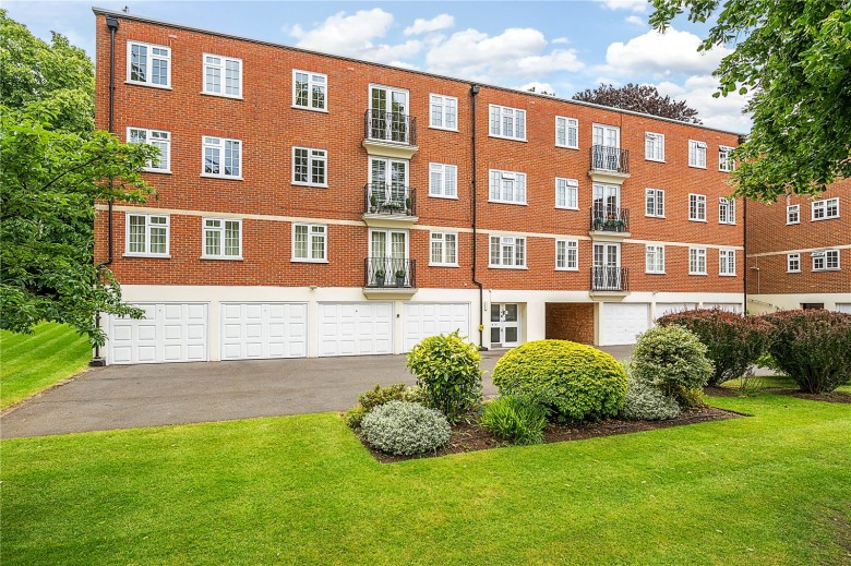Click the photo for more details of St. Georges Avenue, Weybridge, KT13