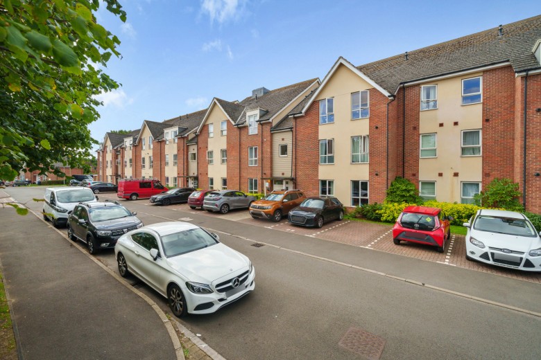 Click the photo for more details of Harrow Close, Addlestone, Surrey