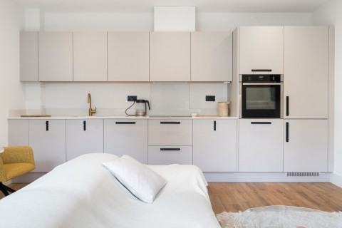 Click the photo for more details of Weybridge, Surrey