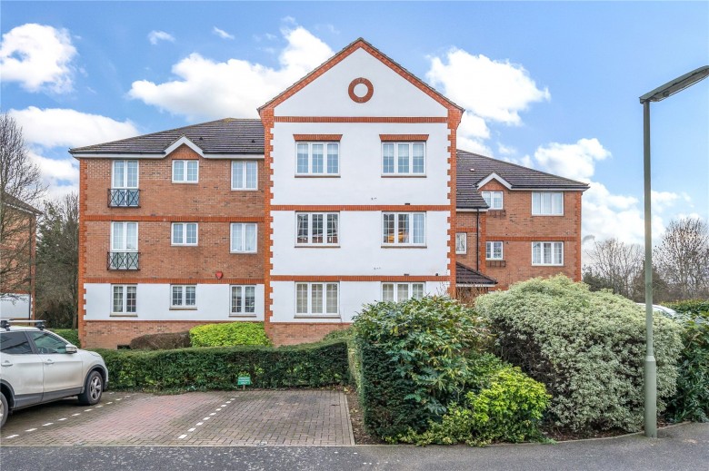 Click the photo for more details of Meadow View, Chertsey, KT16