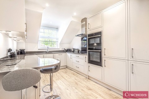 Click the photo for more details of Yew Place, Oatlands Chase, Weybridge, KT13