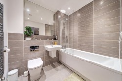 Images for Kennett Lane, Chertsey, Surrey