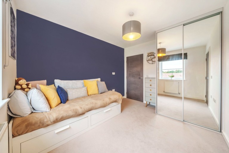 Images for Kennett Lane, Chertsey, Surrey