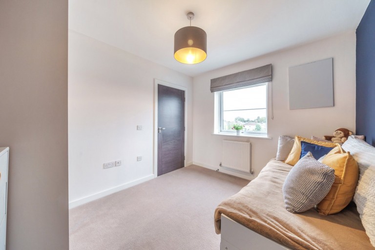 Images for Kennett Lane, Chertsey, Surrey