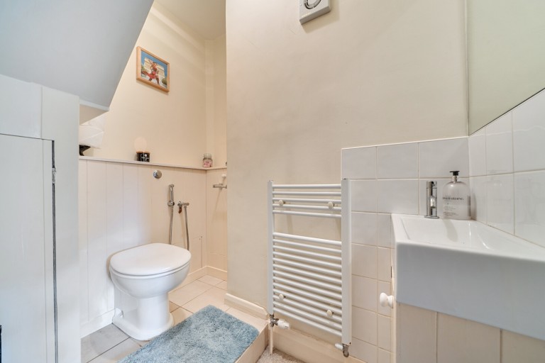 Images for Ottershaw, Chertsey, Surrey