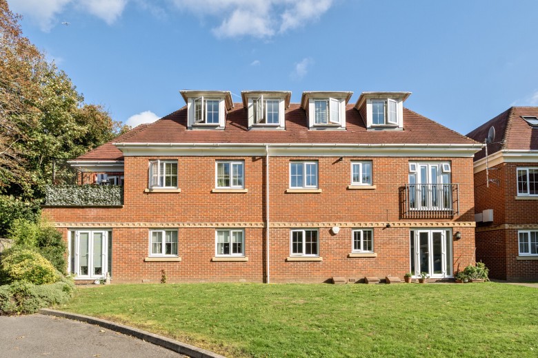 Click the photo for more details of Addlestone, Surrey