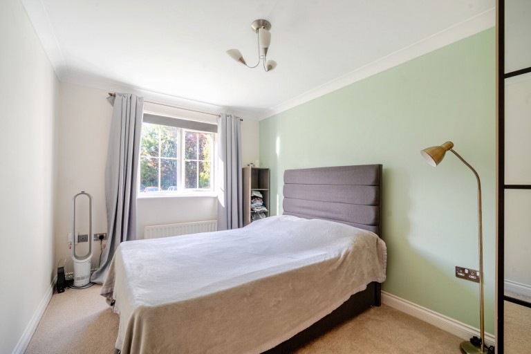 Images for Addlestone, Surrey